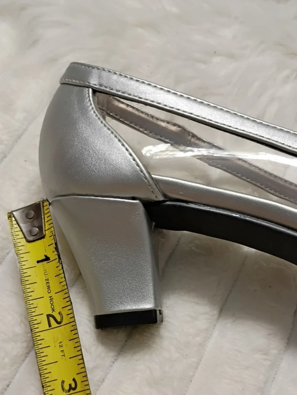 New Array Eve Synthetic Silver Mid-Heel Women's Pump Size 6M